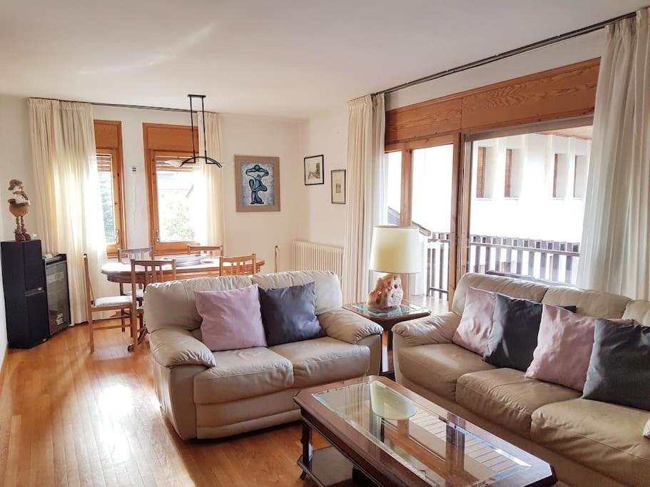 Apartamento Con Encanto Sant Llorenç de Morunys Bagian luar foto
