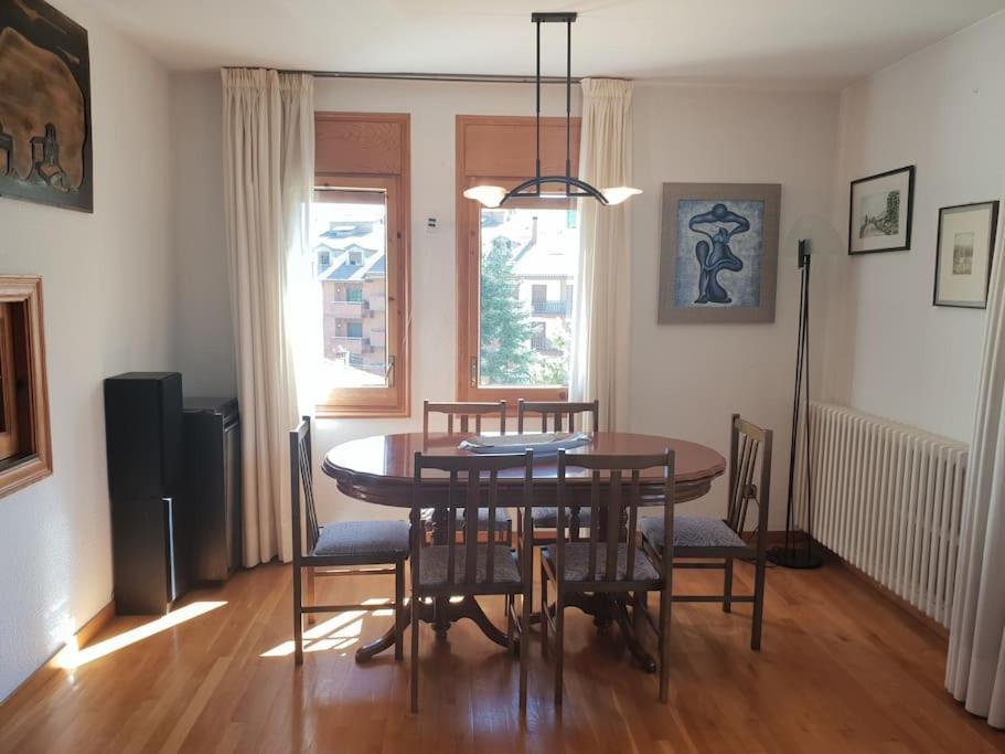 Apartamento Con Encanto Sant Llorenç de Morunys Bagian luar foto